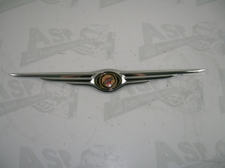 Emblem - Ornament  Chrysler Schwinge  300C Limo  08-10